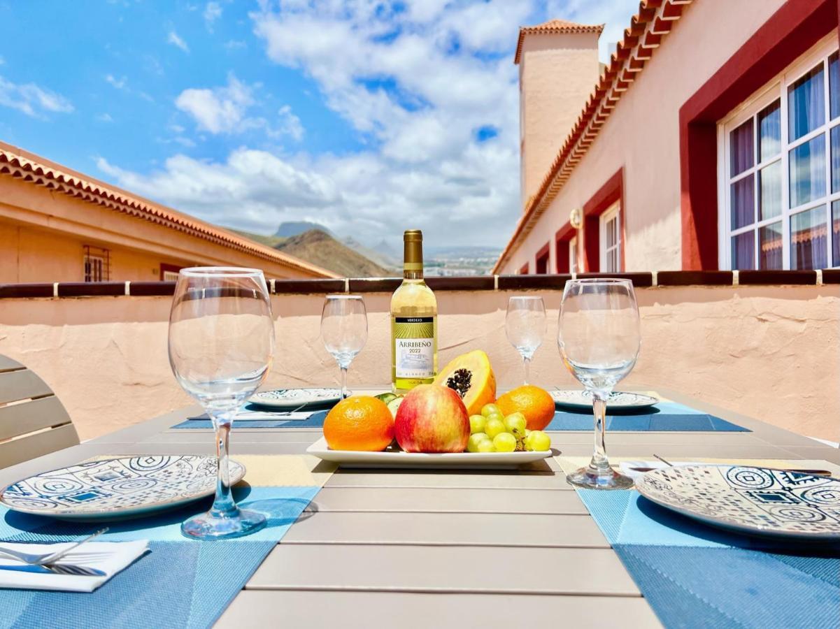 !!! Relaxing View, The Heights Apartment With Terrace And Heated Pools, Los Cristianos Los Cristianos  Extérieur photo