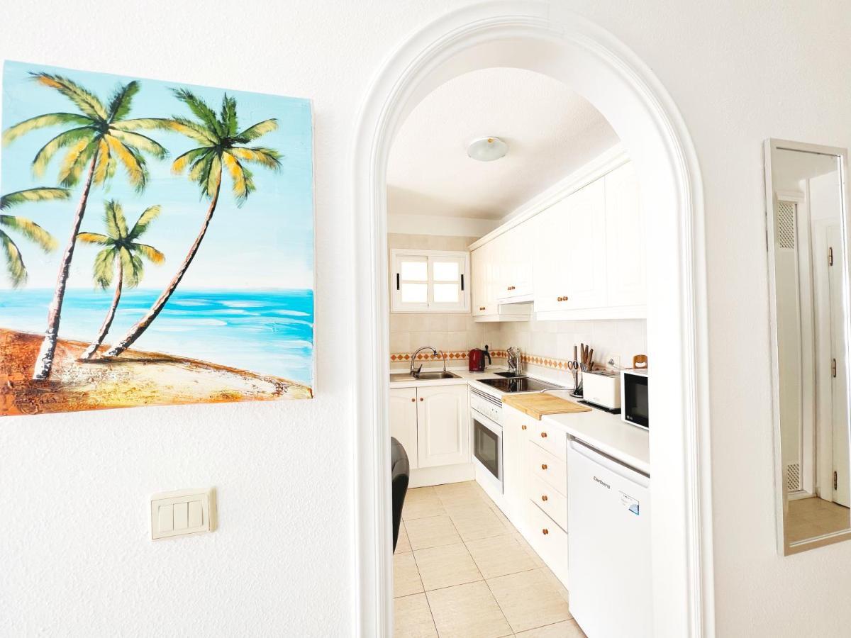 !!! Relaxing View, The Heights Apartment With Terrace And Heated Pools, Los Cristianos Los Cristianos  Extérieur photo