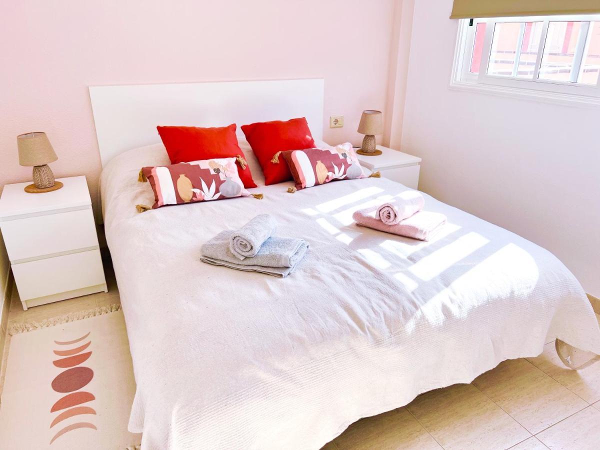 !!! Relaxing View, The Heights Apartment With Terrace And Heated Pools, Los Cristianos Los Cristianos  Extérieur photo